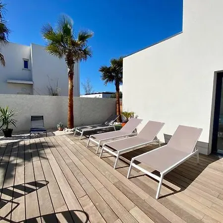 D'architecte A 400m De La Villa