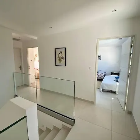 D'architecte A 400m De La * Agde