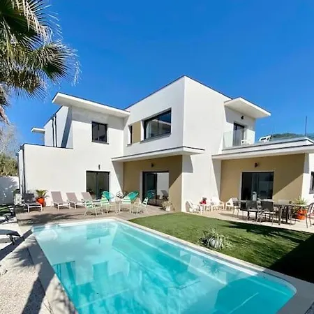 Villa D'architecte A 400m De La